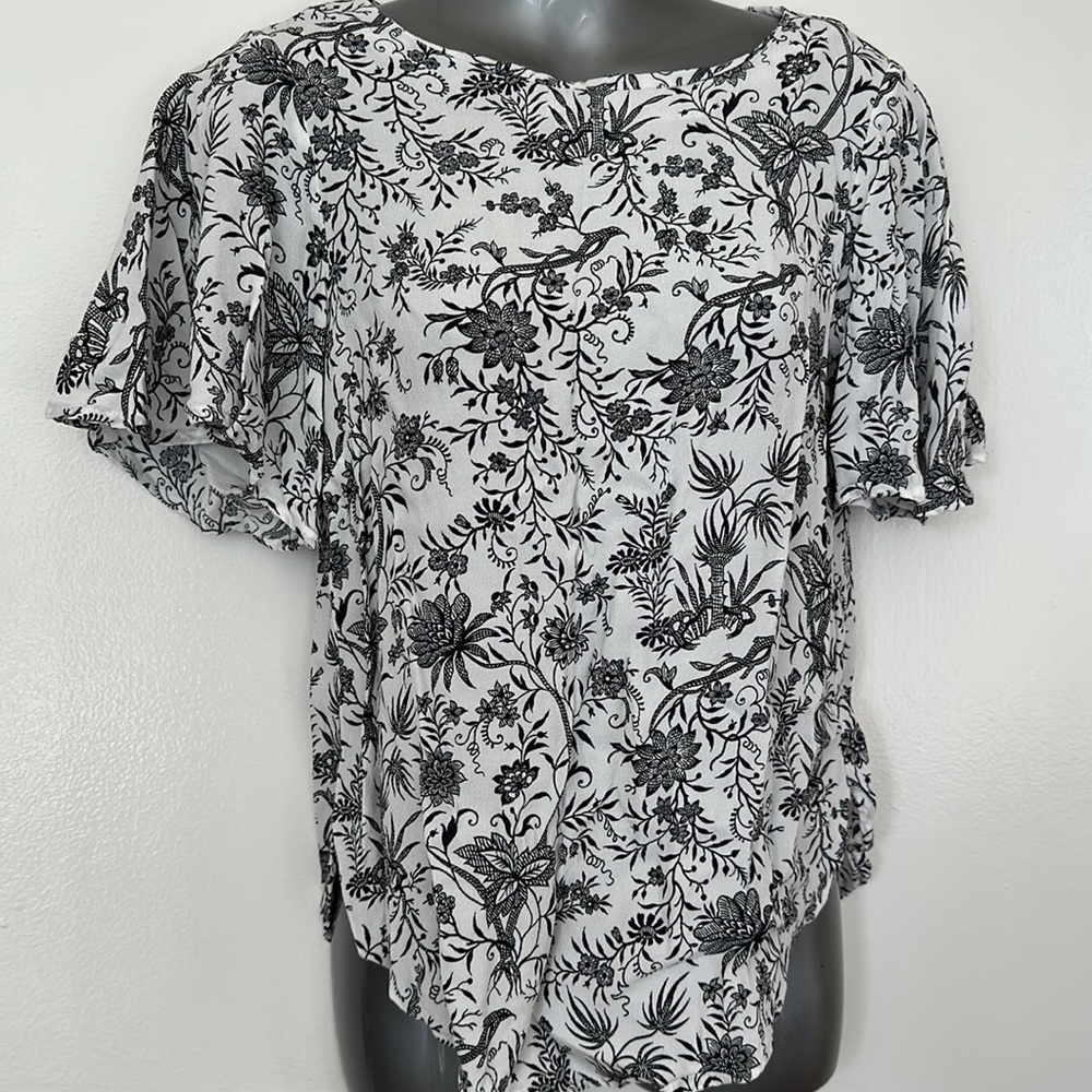 Blouse - Picture 2 of 2